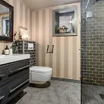 4 Bedroom Gorgeous In *