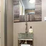 4 Bedroom Gorgeous In