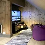 4 Bedroom Gorgeous In