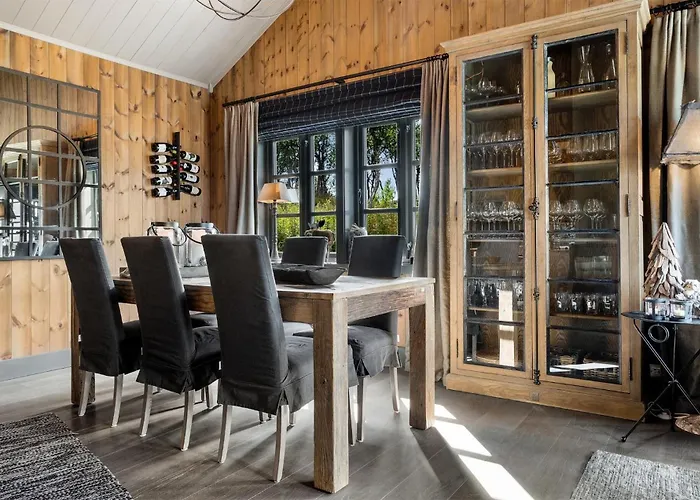 4 Bedroom Gorgeous In Prázdninový dům *