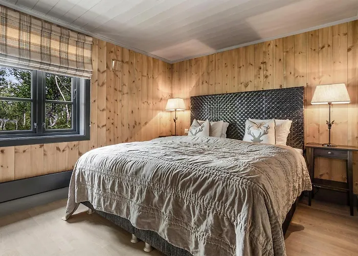 4 Bedroom Gorgeous In Rauland